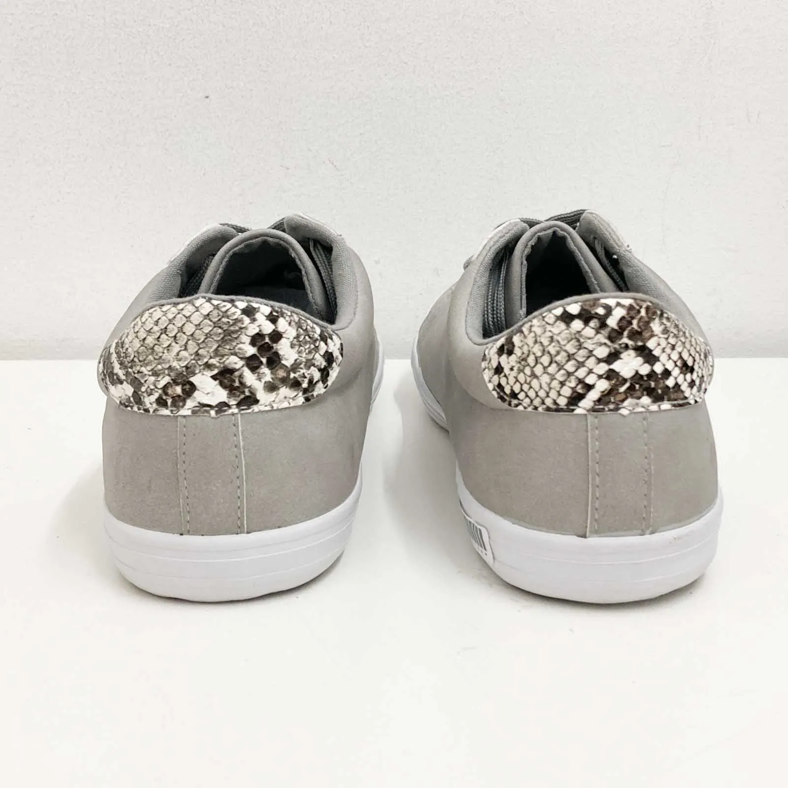 Evans Grey Snake Detail Lace Up Trainers UK 10E