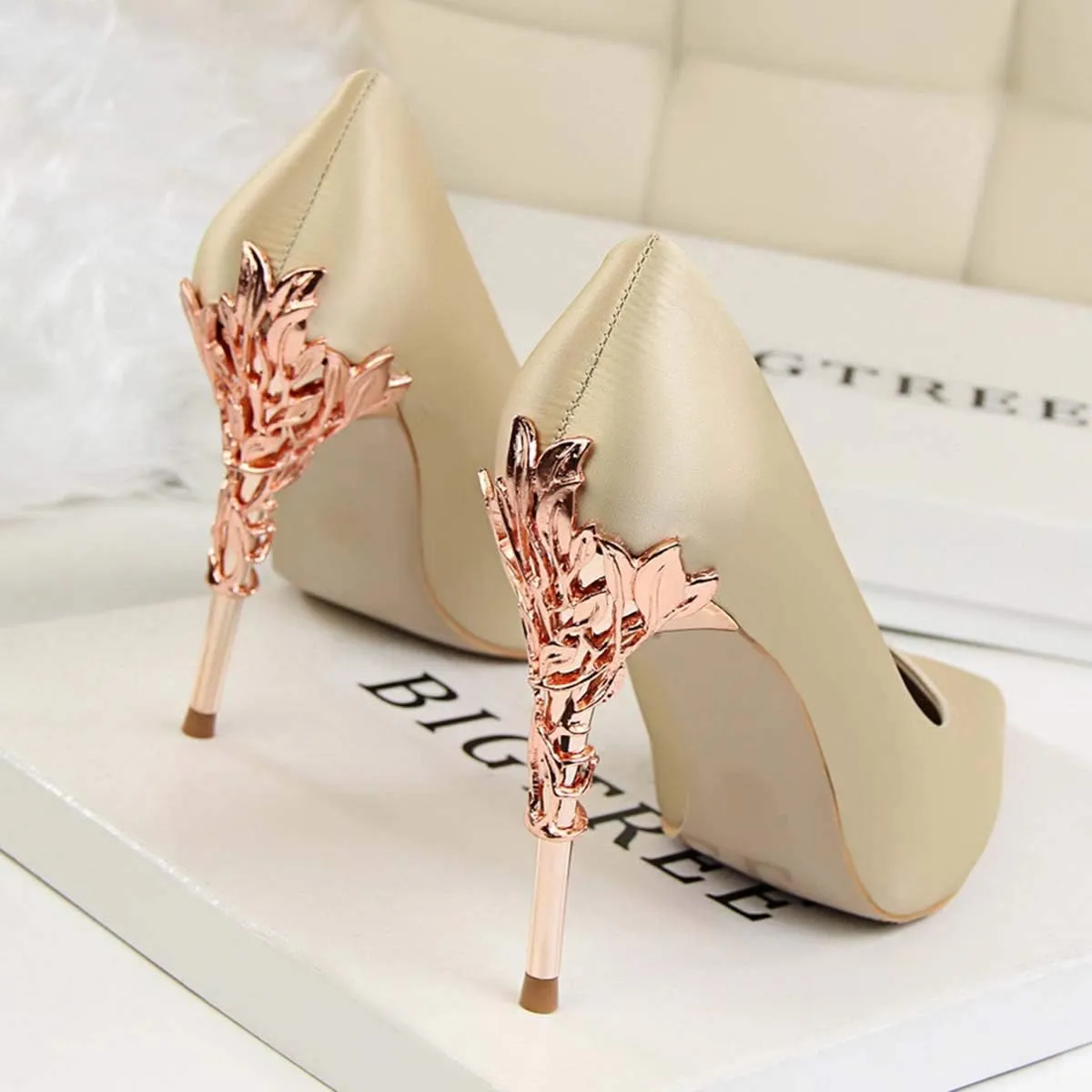 JOEupin Women's Satin Pointed Toe High Heel Dress Pump Shoes for Bridal Evening Party Pumps