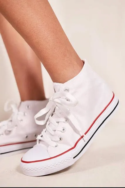 Lace Up Hi Top Trainers In White
