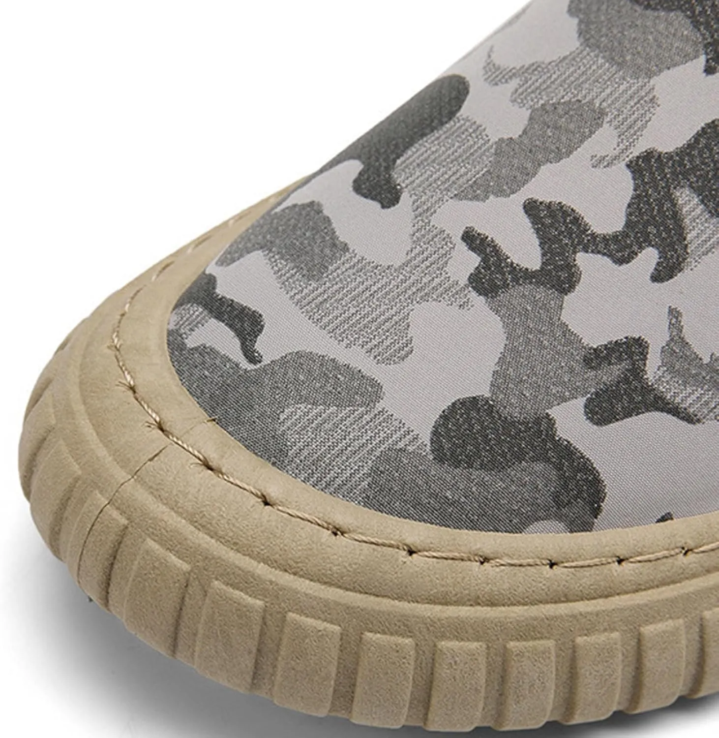 Men's Fashion Trend Sports Low Top Set Foot One Foot Stirrup Flat Bottom Casual Shoes Men Loafer Shoes for Men Formal