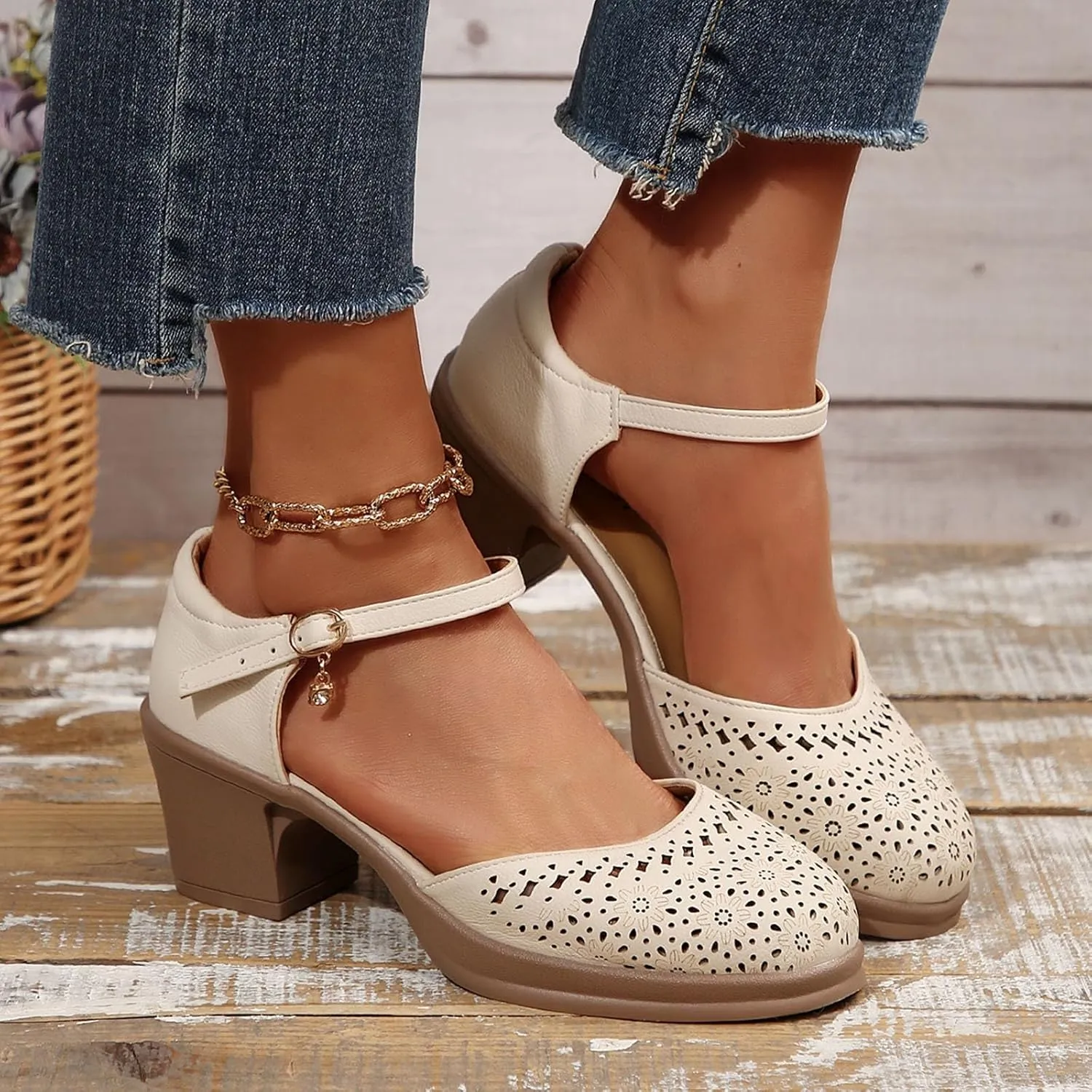 Women's Sandals Casual Wear Closed Toe Hollow Design Wedge Heel Ideal Summer Womens Metallic Dress Sandals